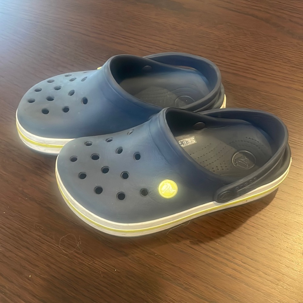 Crocs size boys 1